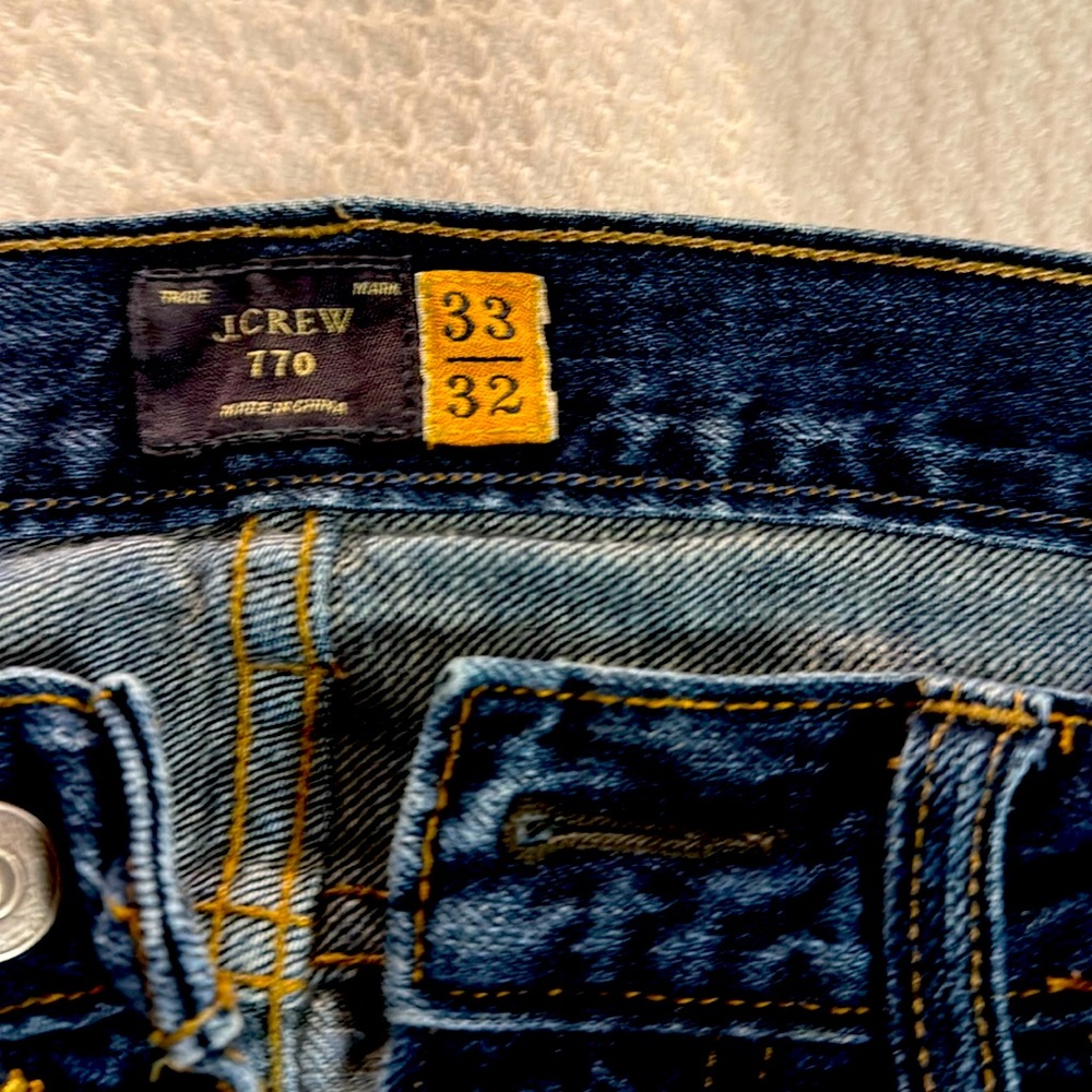 J Crew men’s denim jeans style 770 dark wash size 33x32